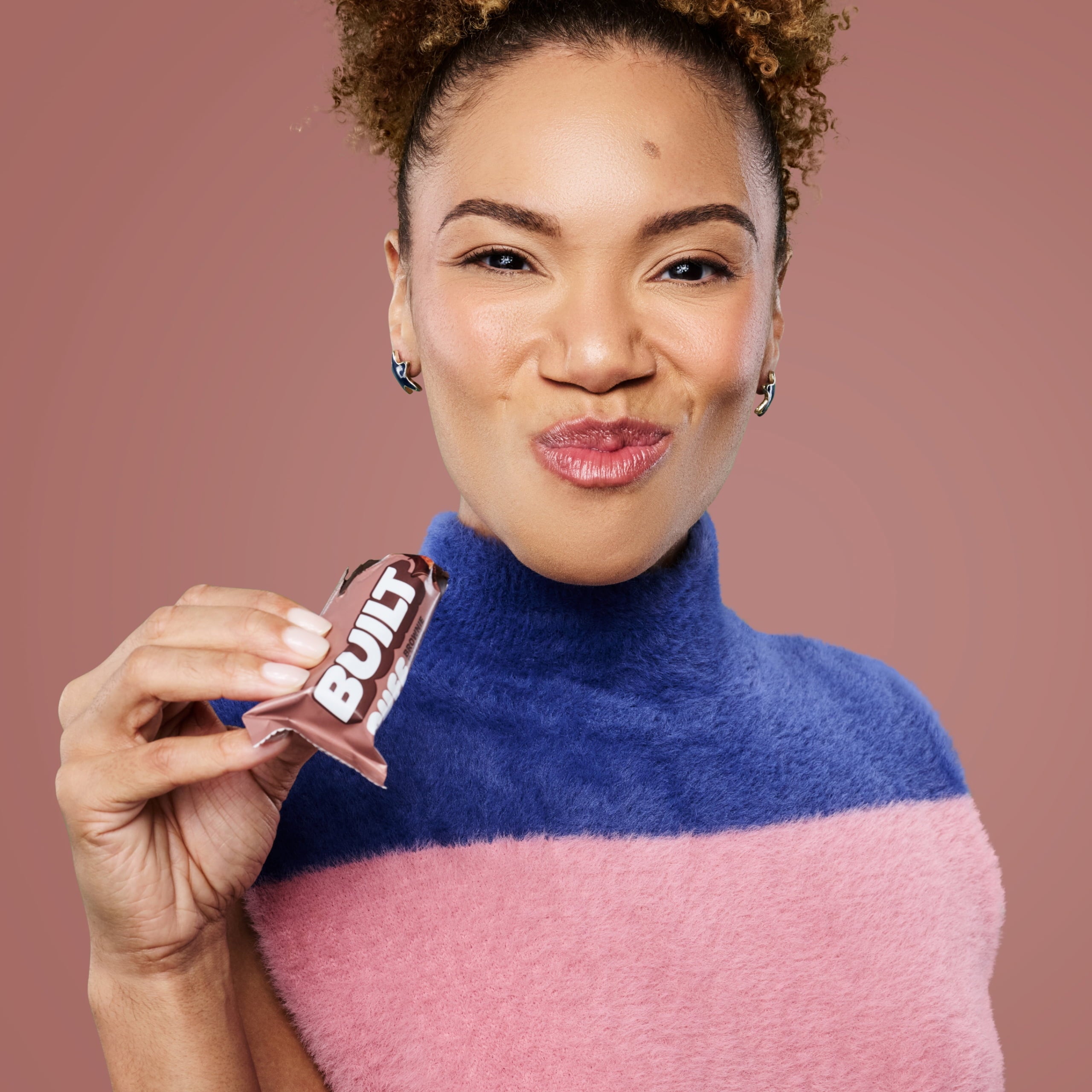 Built Puff Snack Bar, Brownie Batter, 17g Protein, Collagen, 140 Calories, 8 Count Box, 1.41 oz